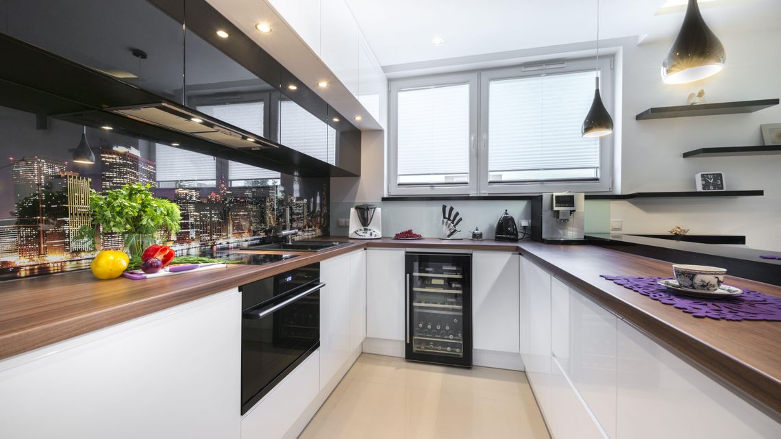 Wybieramy okna do kuchni i łazienki