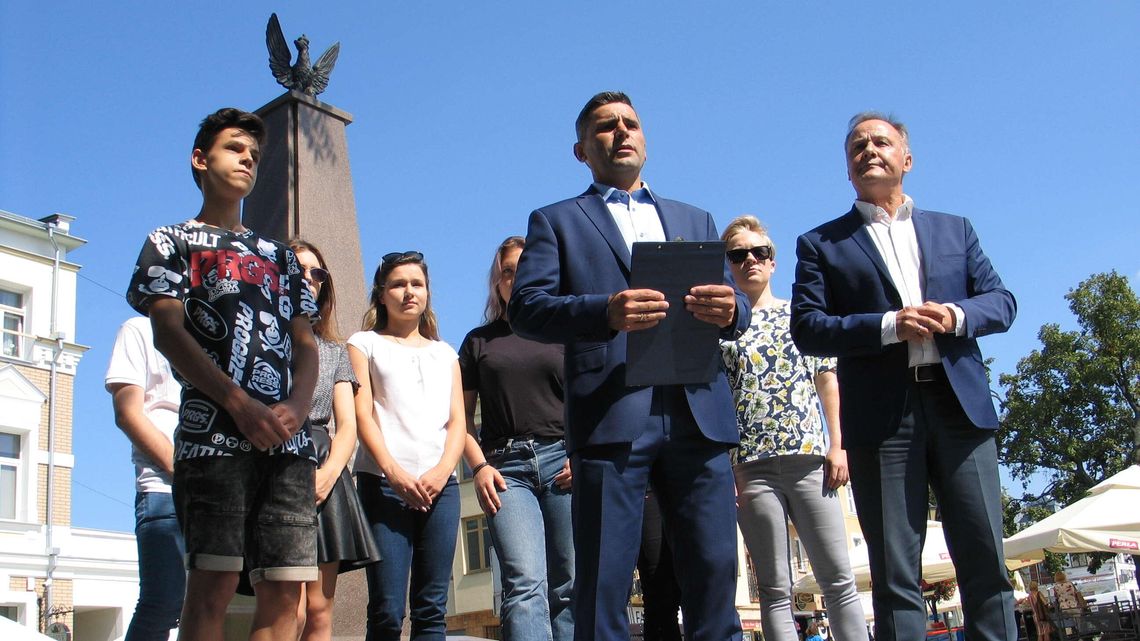 Wybory na prezydenta Chełma. Obietnice od Grabczuka, czyli "pakiet dla młodzieży" Wybory na prezydenta Chełma. Obietnice od Grabczuka, czyli "pakiet dla młodzieży"