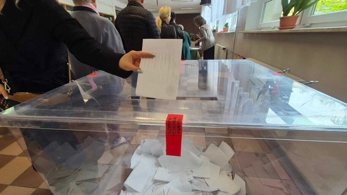 Wybory prezydenckie. Wszystko rozstrzygnie się w niedzielę