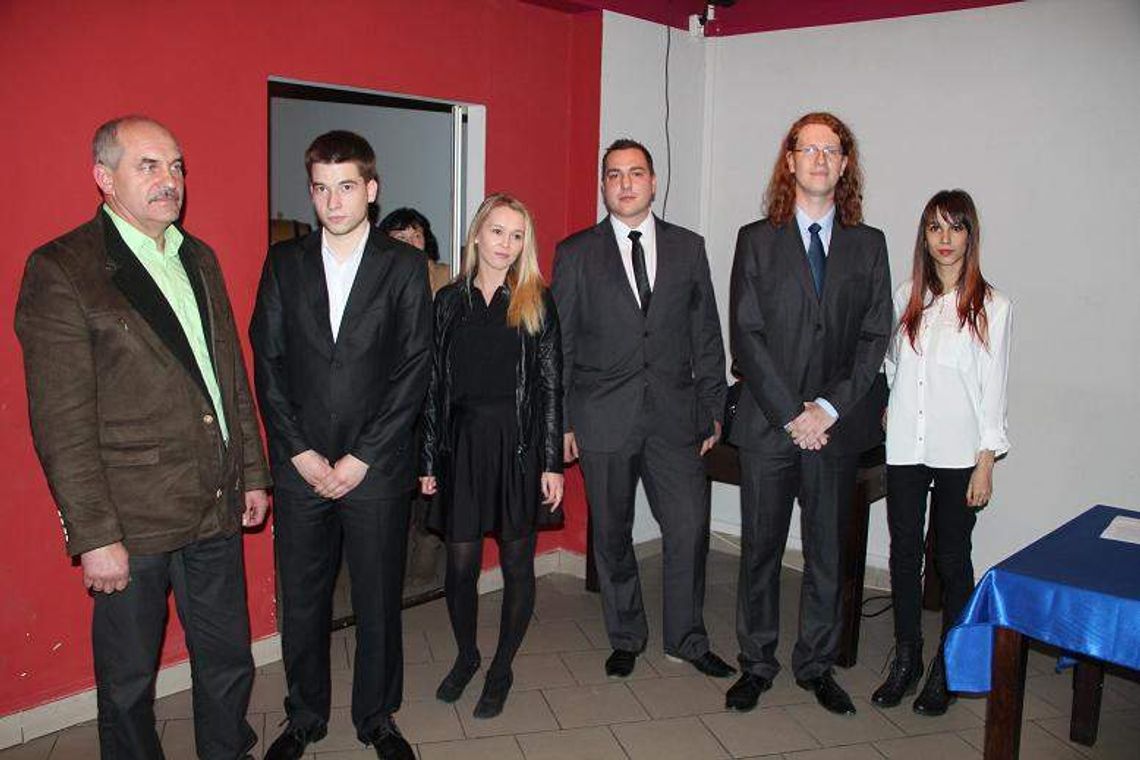 Wybory w Białej Podlaskiej: Co obiecuje Igor Dzikiewicz?