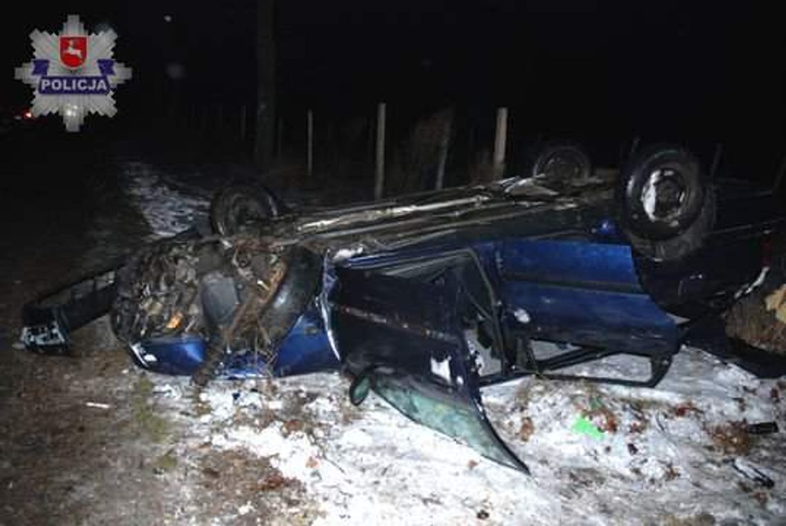 Wyciągnął z auta kierowcę, pobił, a potem dachował