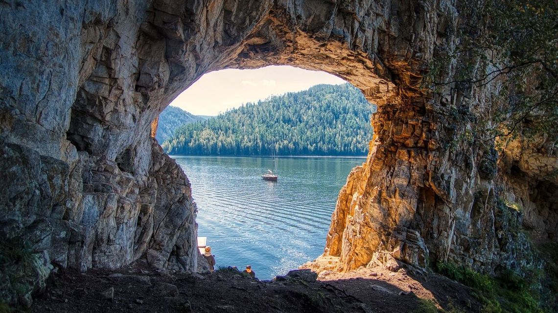 Wyciek danych klientów biura podróży. Minister Gawkowski: „To atak hakerski” Wyciek danych klientów biura podróży. Minister Gawkowski: „To atak hakerski”