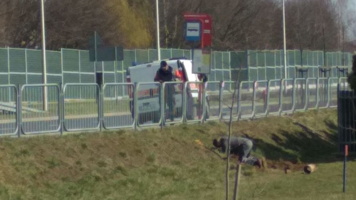 Wyciek gazu na ul. Zelwerowicza w Lublinie. Gazociąg został uszkodzony podczas prac ziemnych