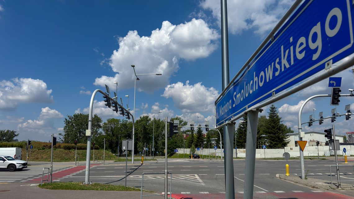 Wycięli drzewa przy remoncie ulicy lata temu. Dzisiaj brakuje zieleni? Wycięli drzewa przy remoncie ulicy lata temu. Dzisiaj brakuje zieleni?