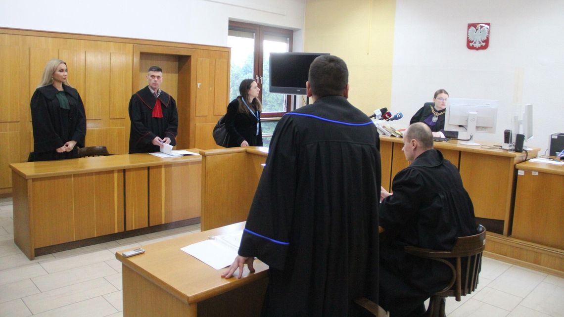 Wycieńczone tygrysy na granicy. Oskarżeni nie stawili się w sądzie 