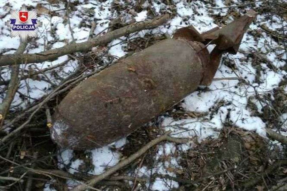 Wycinali drzewa w lesie, znaleźli bombę z II wojny światowej