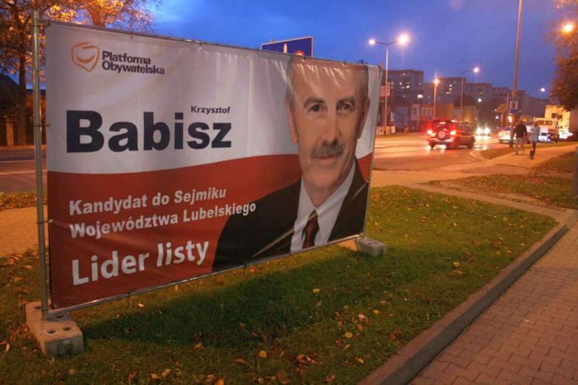 Wydamy miliony żeby wybrać rządzących. Kampania ruszyła na dobre Wydamy miliony żeby wybrać rządzących. Kampania ruszyła na dobre