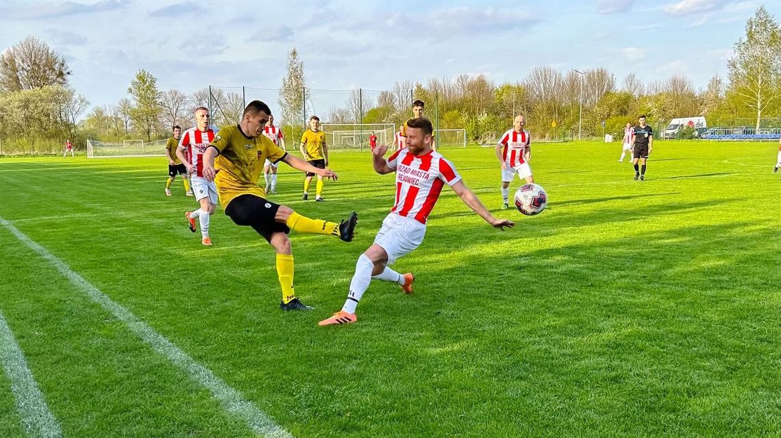 Wygrane Unii Rejowiec i Brata Siennica Nadolna. Wyniki chełmskiej klasy okręgowej Wygrane Unii Rejowiec i Brata Siennica Nadolna. Wyniki chełmskiej klasy okręgowej