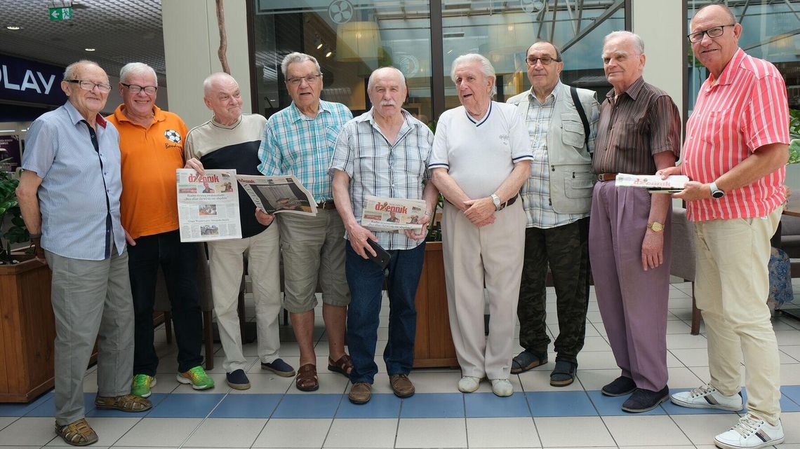 Wyjątkowy klub. Dopóki będą spotykali się co wtorek, żadna siła ich nie ruszy