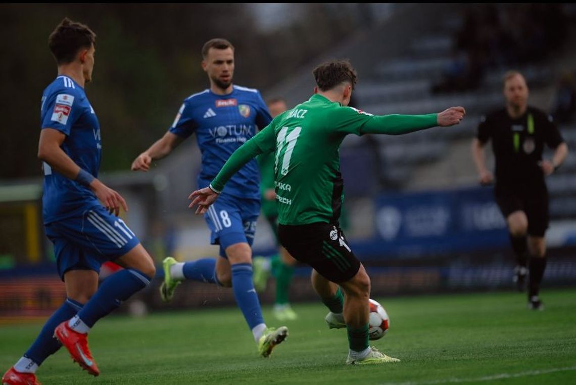 Wyjazdowe przełamanie Górnika Łęczna. Zielono-czarni wygrali w Legnicy