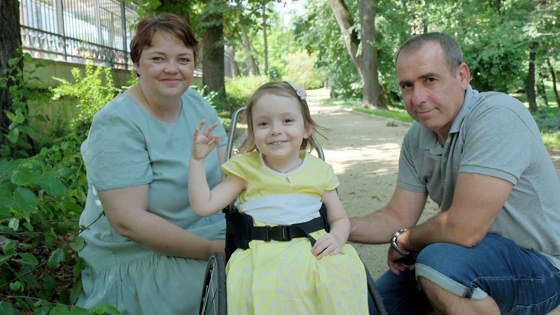 Wyjechali z Białorusi, by ich córka mogła żyć. Rita walczy z czasem i SMA