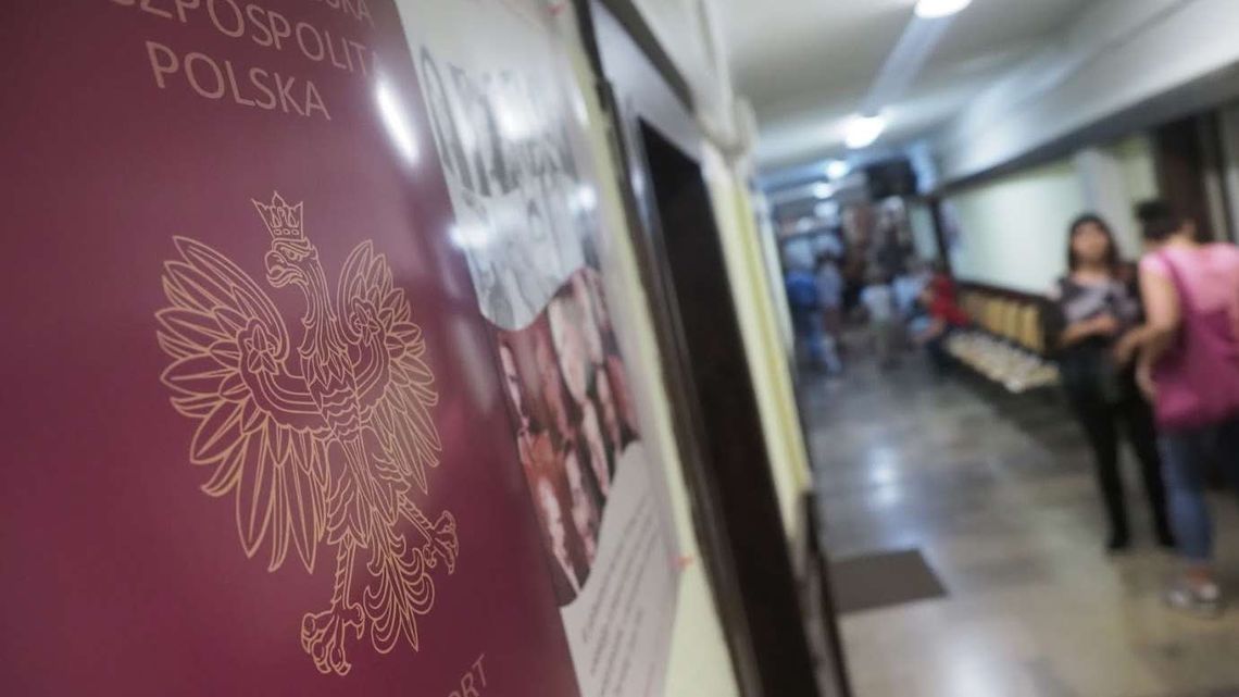 Wyjeżdżasz za granicę? Ile trzeba poczekać na nowy paszport?