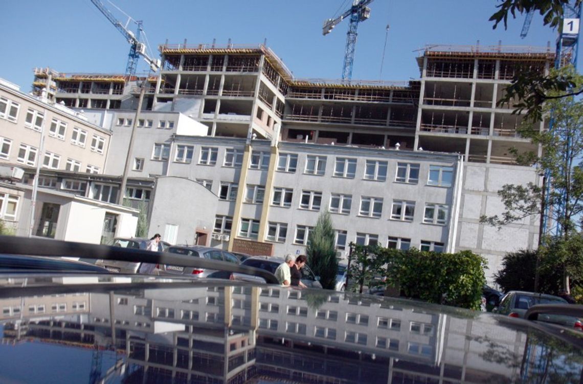 Wykonawca Centrum Onkologii wyrzucony z budowy Wykonawca Centrum Onkologii wyrzucony z budowy