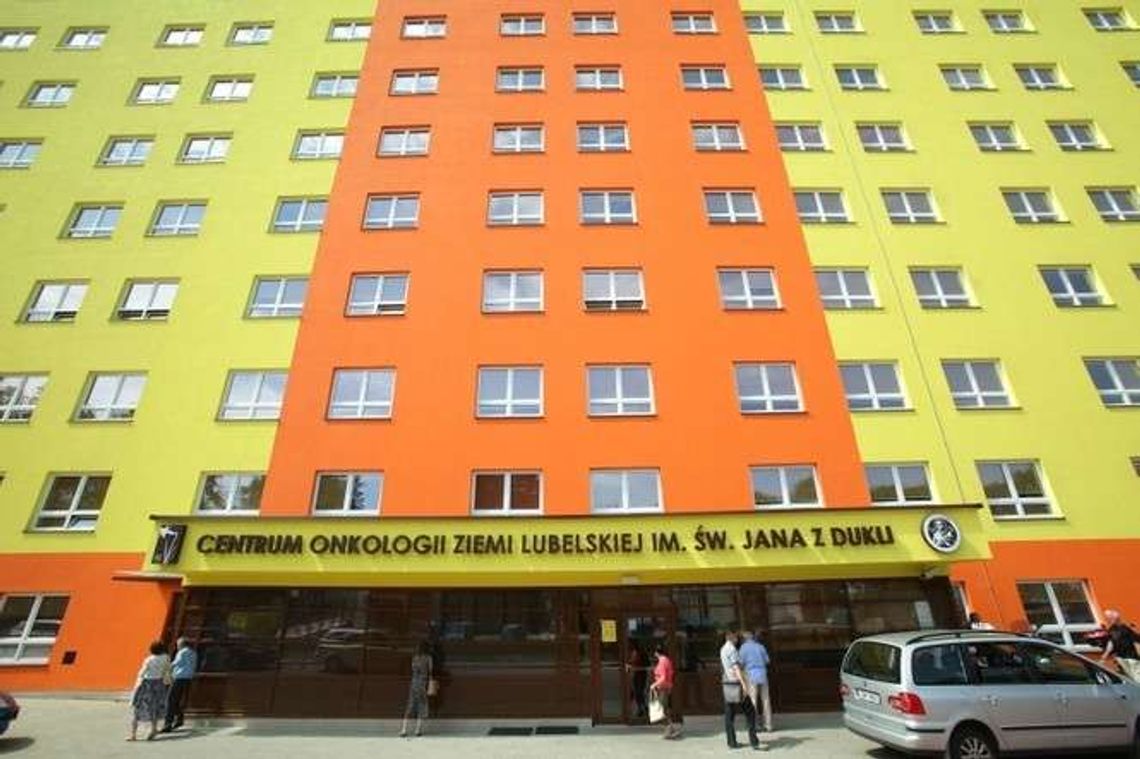 Wykonawcy Centrum Onkologii grożą kary finansowe. Chce porzucić budowę? Wykonawcy Centrum Onkologii grożą kary finansowe. Chce porzucić budowę?
