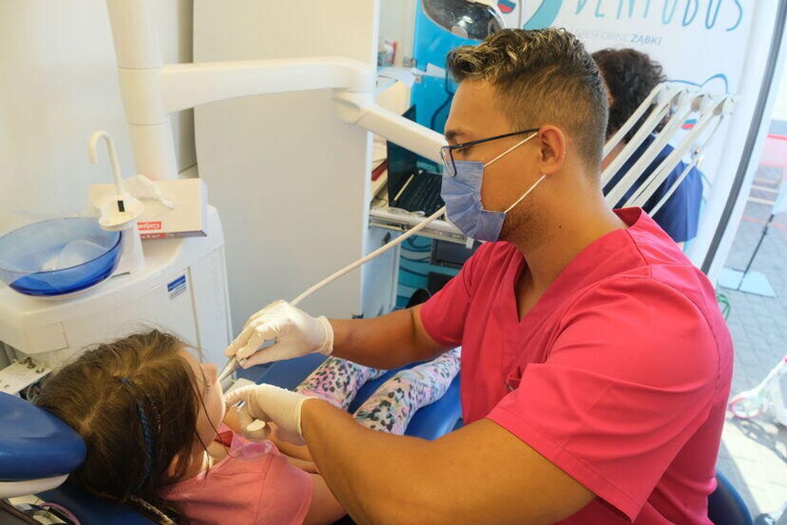 Wyleczą dzieciom zęby za darmo Wyleczą dzieciom zęby za darmo