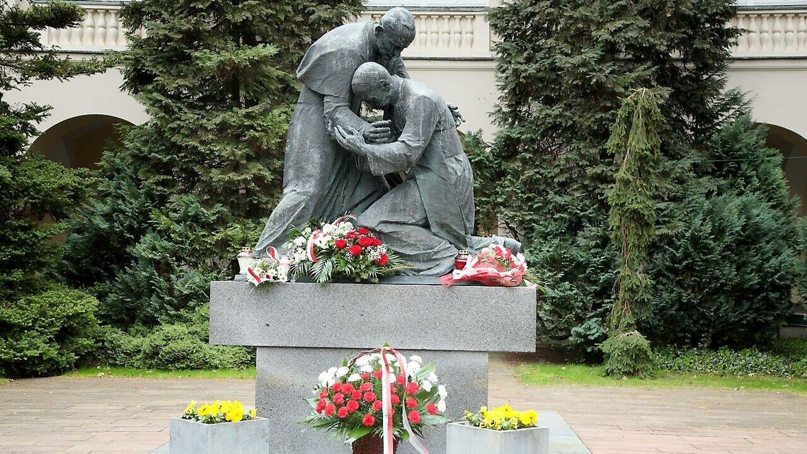 "Wymagajcie od siebie, choćby inni od was nie wymagali" rocznica śmierci Papieża Polaka 