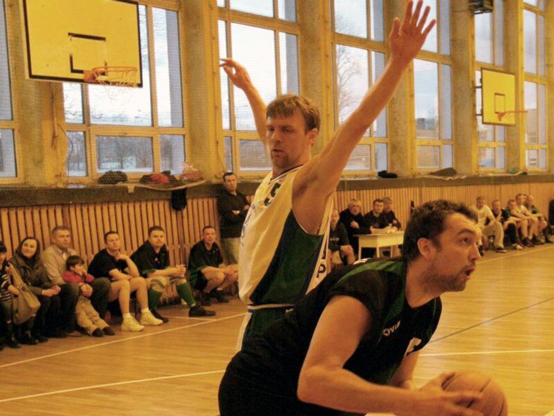 Wyniki rozgrywek Pod Koszami Dziennika Wschodniego, Bracia krok od tytułu Wyniki rozgrywek Pod Koszami Dziennika Wschodniego, Bracia krok od tytułu