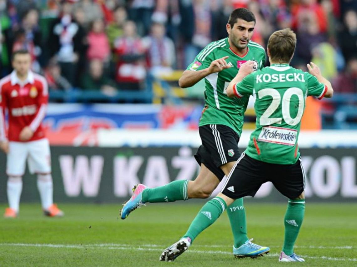 Wyniki T-Mobile Ekstraklasy. Legia i Lech idą łeb w łeb Wyniki T-Mobile Ekstraklasy. Legia i Lech idą łeb w łeb