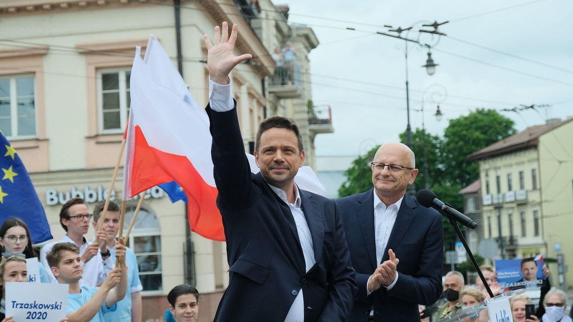 Wyniki wyborów prezydenckich: Andrzej Duda zebrał głosy wsi i słabiej wykształconych