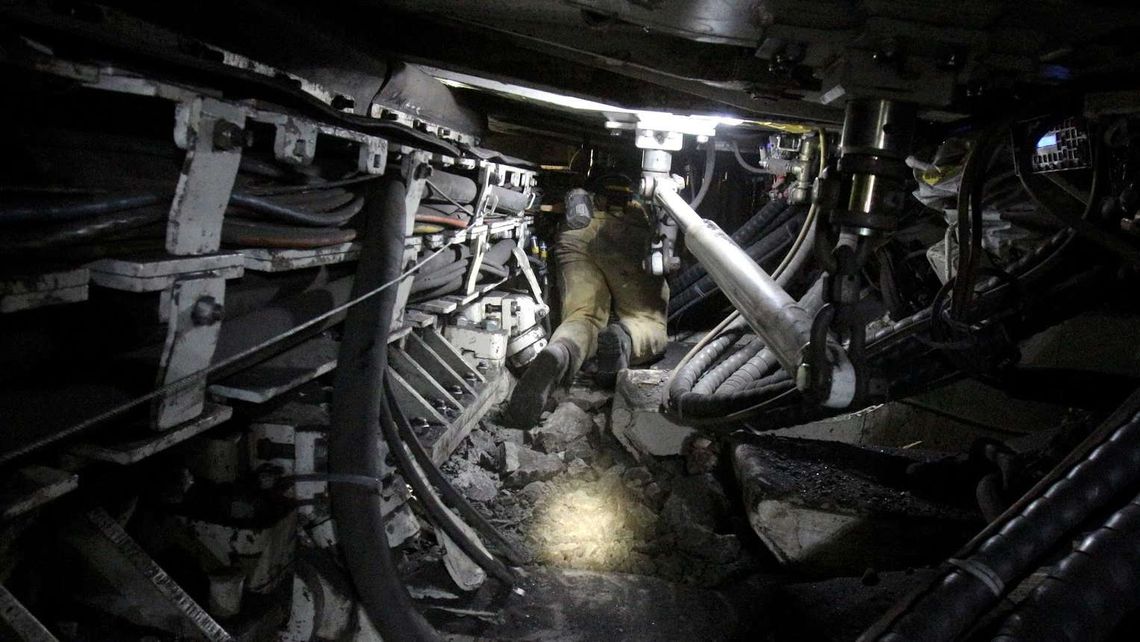 Wypadek górnika w kopalni Bogdanka. Akcja ratunkowa trwała kilka godzin