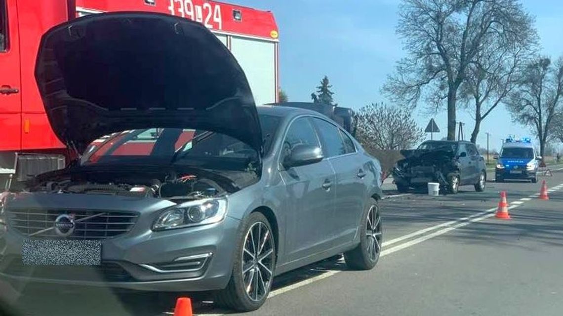 Wypadek koło Markuszowa. Jedna osoba ranna