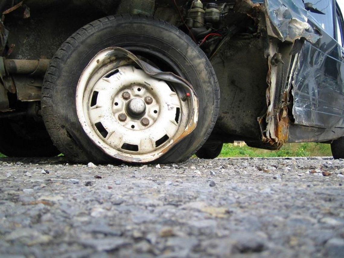 Wypadek na A1. Kierowca audi uderzył w barierkę, zginął na miejscu