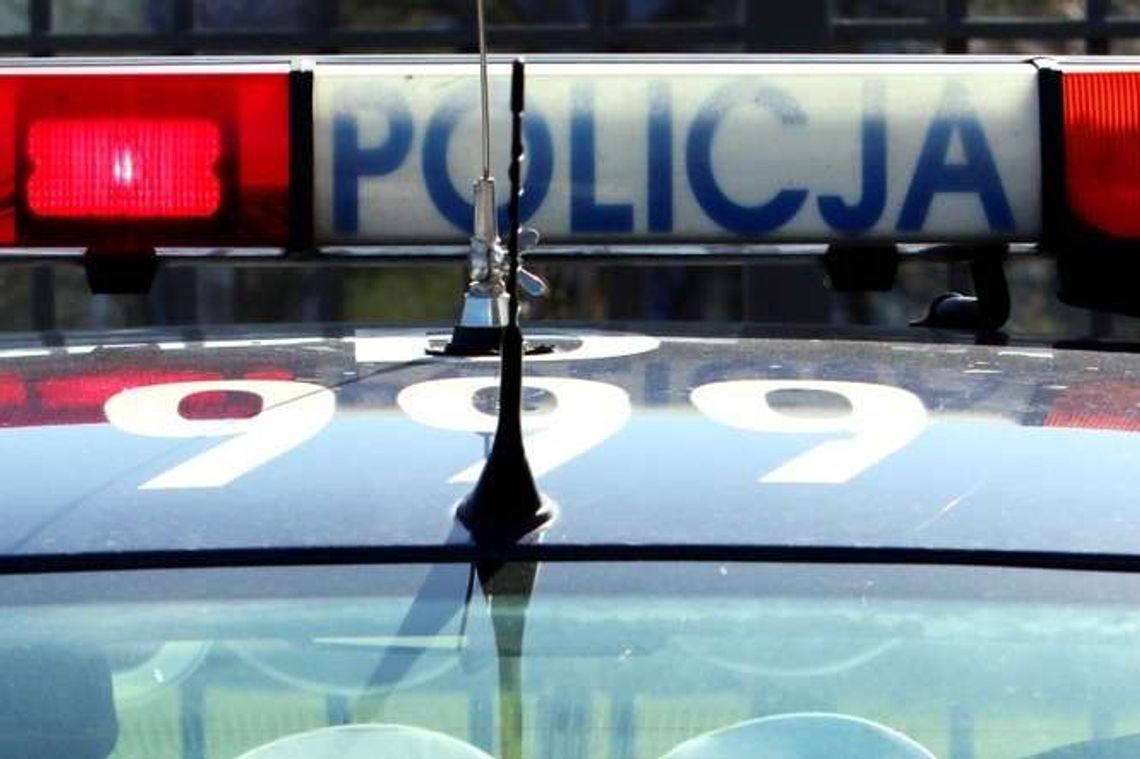 Wypadek na al. Kompozytorów Polskich. Samochód zderzył się z motorowerem