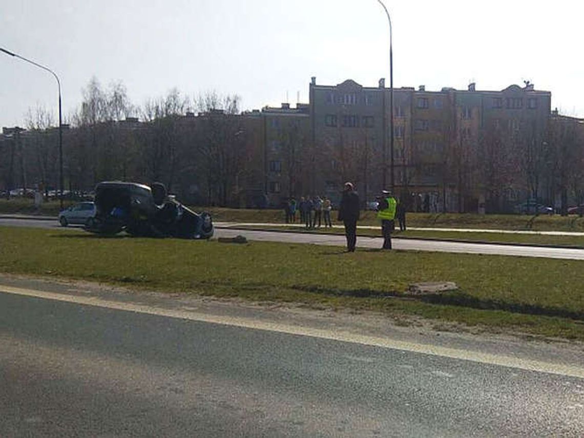 Wypadek na al. Witosa w Lublinie. Zderzyły się dwa samochody