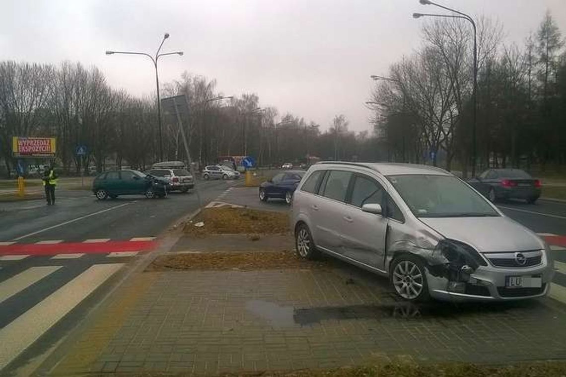 Wypadek na Czechowie, droga zablokowana Wypadek na Czechowie, droga zablokowana