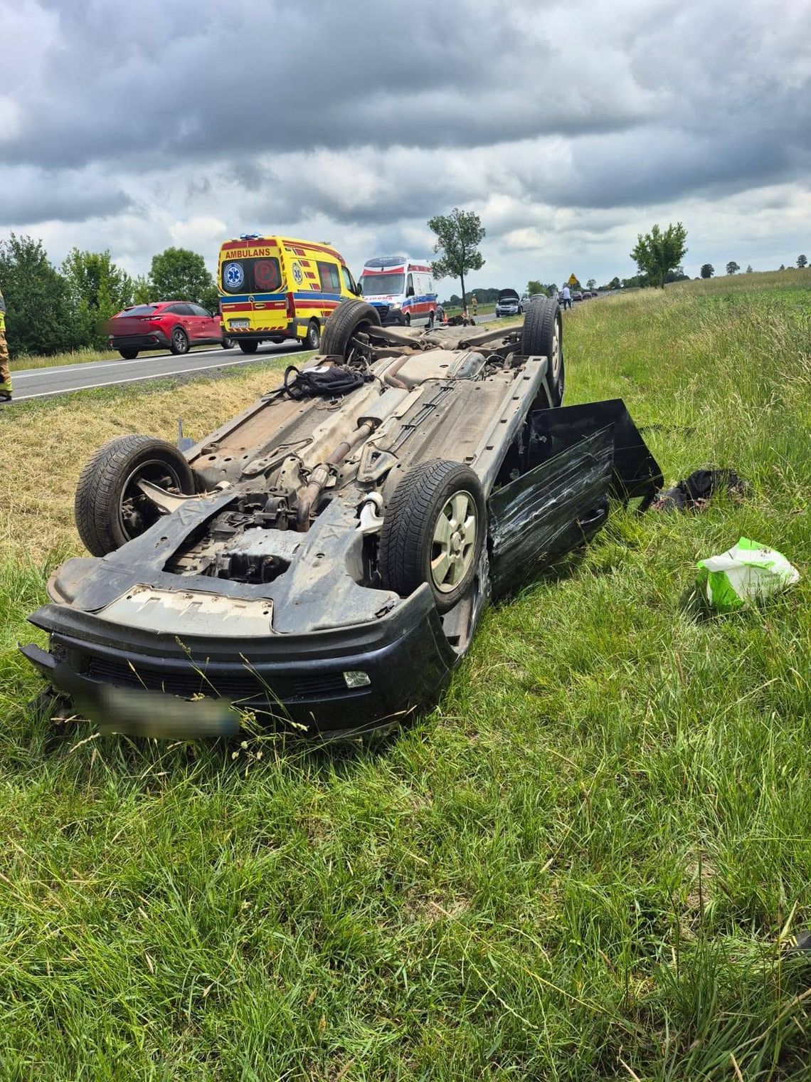 Wypadek na drodze Dęblin-Kock. Jedna osoba zabrana do szpitala Wypadek na drodze Dęblin-Kock. Jedna osoba zabrana do szpitala