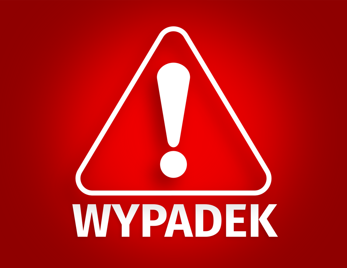 Wypadek na krajowej 12-stce. 2 osoby poszkodowane Wypadek na krajowej 12-stce. 2 osoby poszkodowane