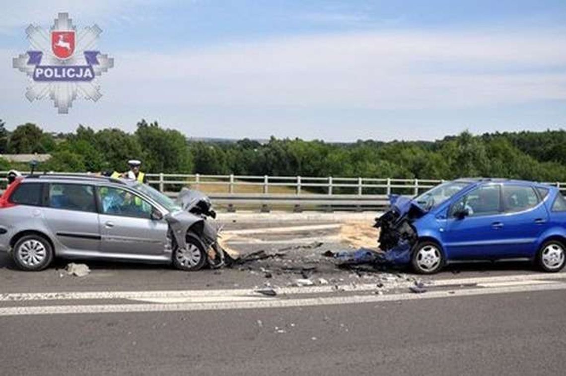 Wypadek na obwodnicy Kraśnika. Trzy osoby ranne