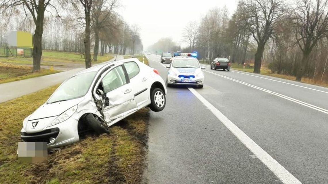 Wypadek na obwodnicy Lubartowa. Jedna osoba ranna [zdjęcia]