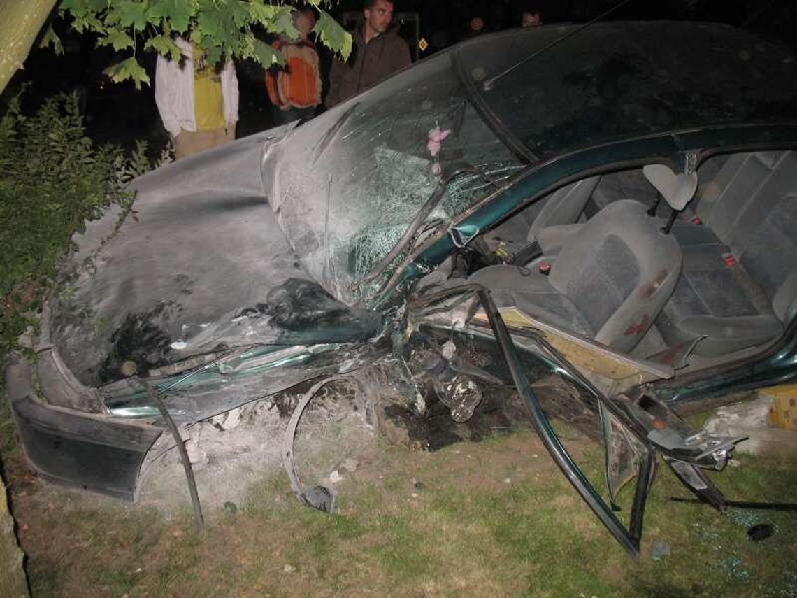 Wypadek na skrzyżowaniu Al. Racławickich i ul. Sowińskiego w Lublinie (zdjęcia)