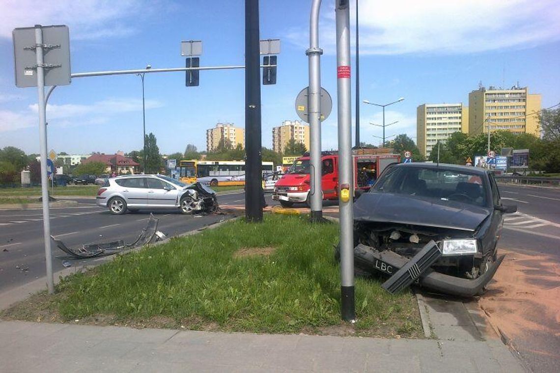 Wypadek na skrzyżowaniu Zana i Nadbystrzyckiej Wypadek na skrzyżowaniu Zana i Nadbystrzyckiej