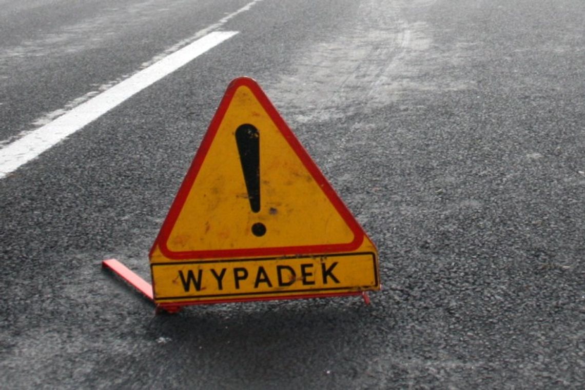 Wypadek na ul. Abramowickiej. Zderzyły się trzy samochody Wypadek na ul. Abramowickiej. Zderzyły się trzy samochody
