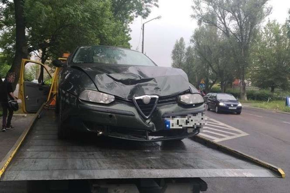 Wypadek na ul. Jaczewskiego w Lublinie. Wyjeżdżała z parkingu, wymusiła pierwszeństwo