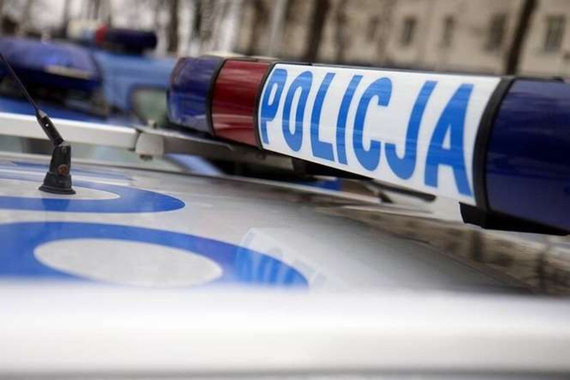 Wypadek na ul. Krańcowej. Pieszy potrącony przez samochód