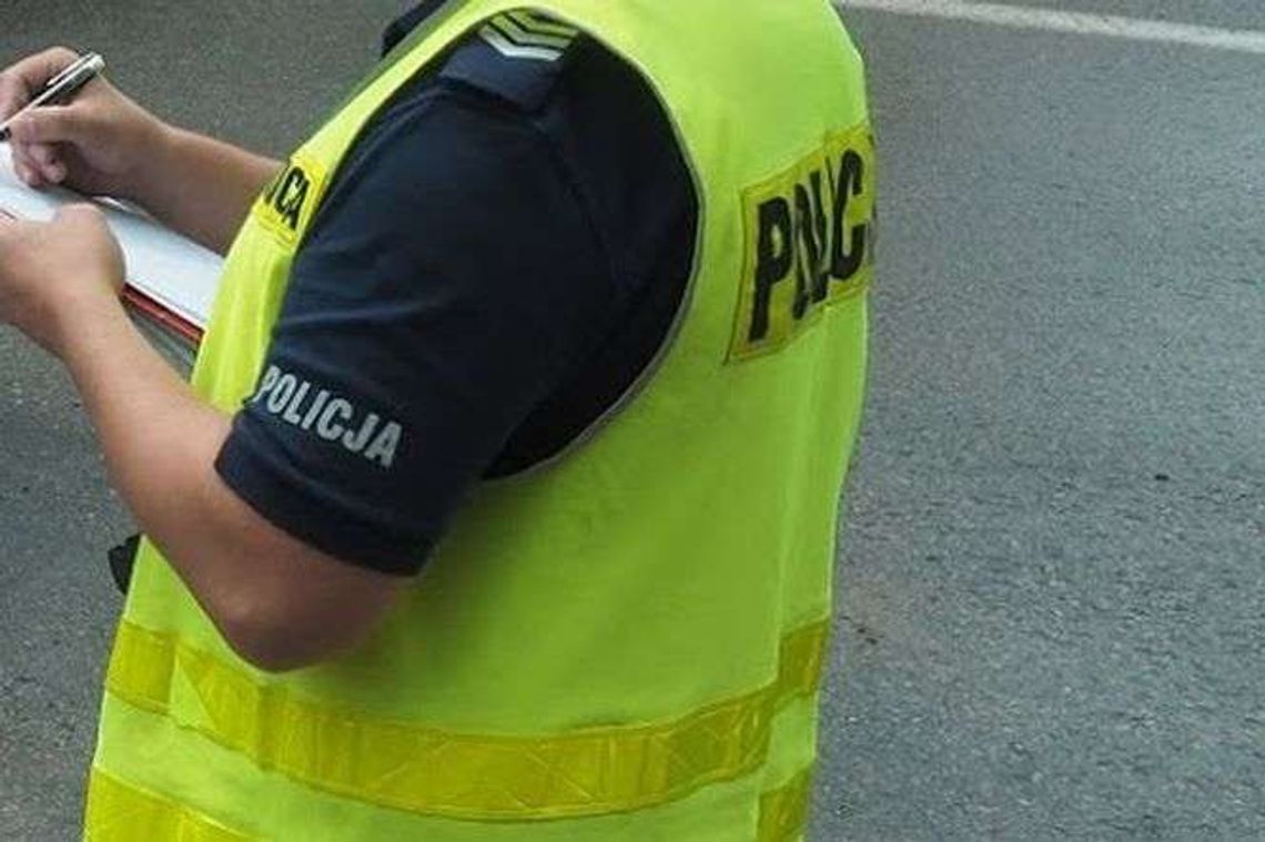 Wypadek na ul. Kunickiego. Wjechała toyotą na czerwonym świetle