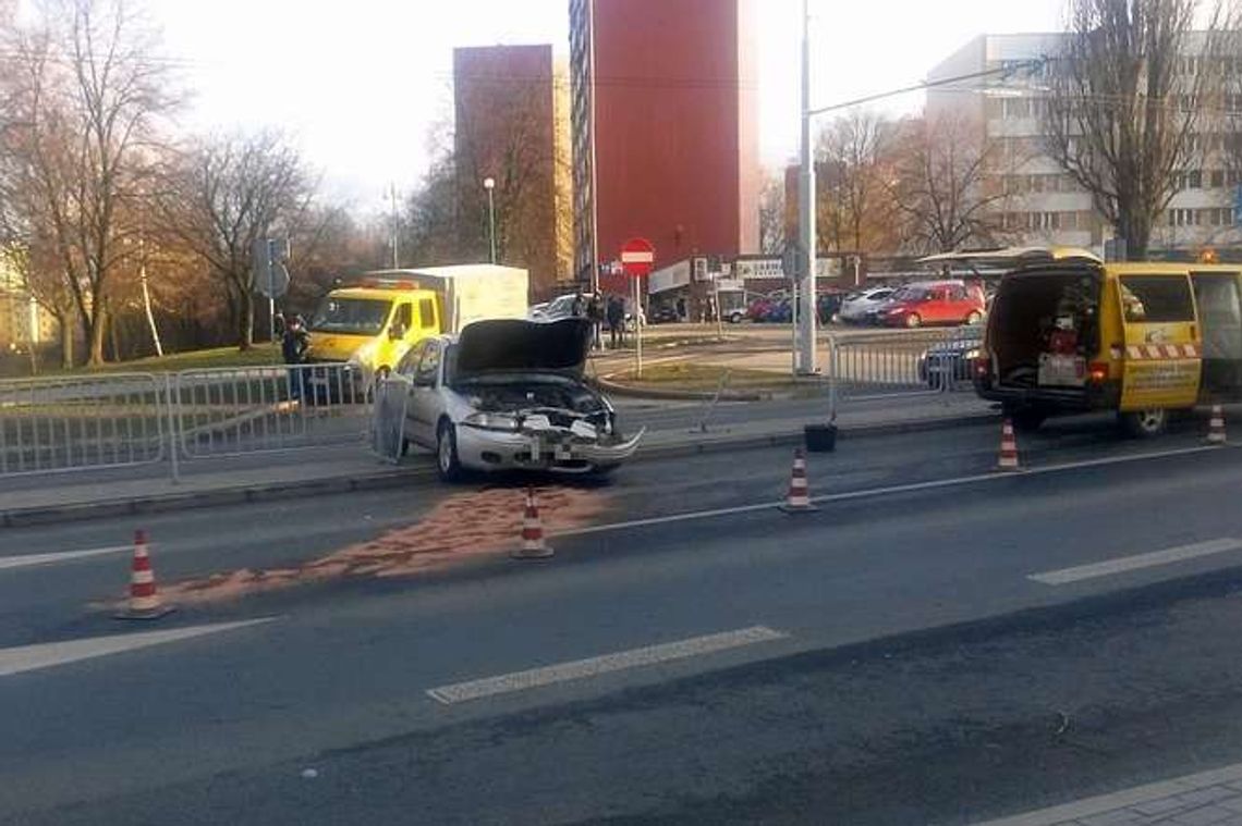Wypadek na ul. Lwowskiej. Zderzyły się dwa samochody