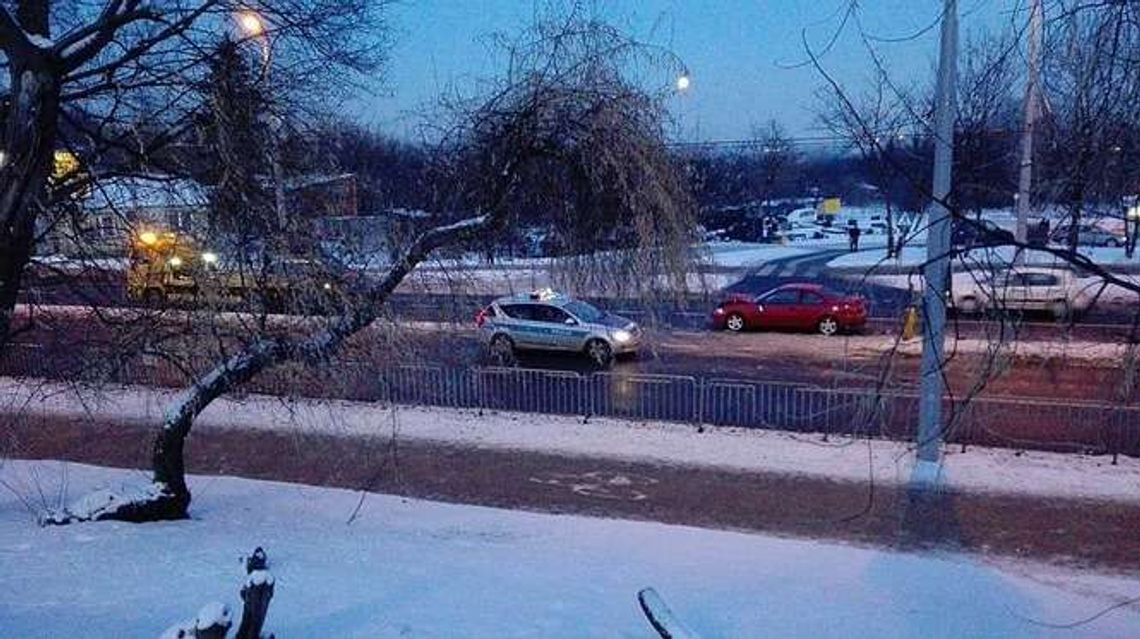 Wypadek na ul. Nadbystrzyckiej w Lublinie. Dwie osoby potrącone