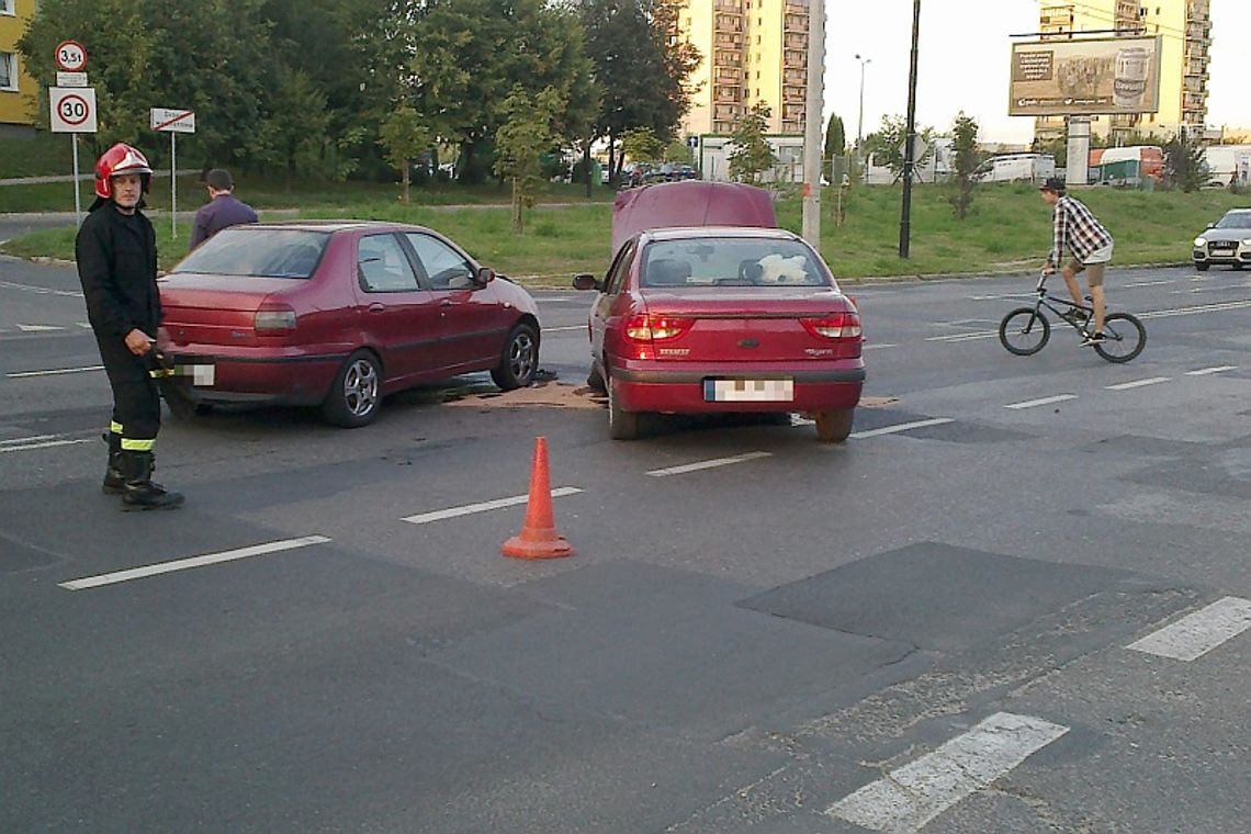 Wypadek na ul. Orkana: Jedna osoba trafiła do szpitala Wypadek na ul. Orkana: Jedna osoba trafiła do szpitala