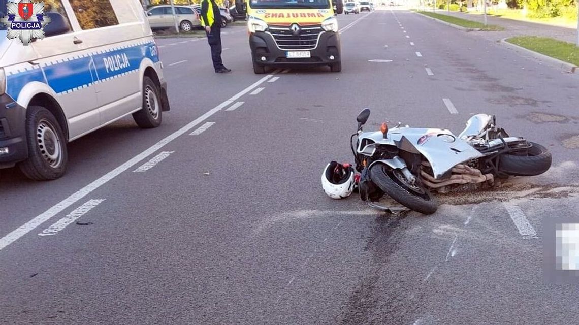 Wypadek na ul. Piłsudskiego. 74-latka wjechała skodą w motocyklistę