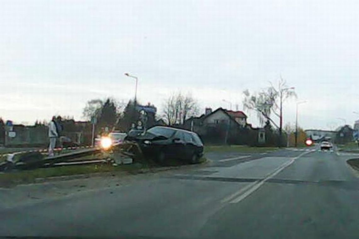 Wypadek na Willowej. Pasażer taksówki w szpitalu Wypadek na Willowej. Pasażer taksówki w szpitalu