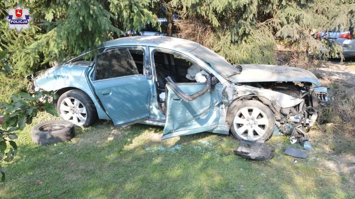 Wypadek przy wyprzedzaniu. Skończyło się w rowie Wypadek przy wyprzedzaniu. Skończyło się w rowie