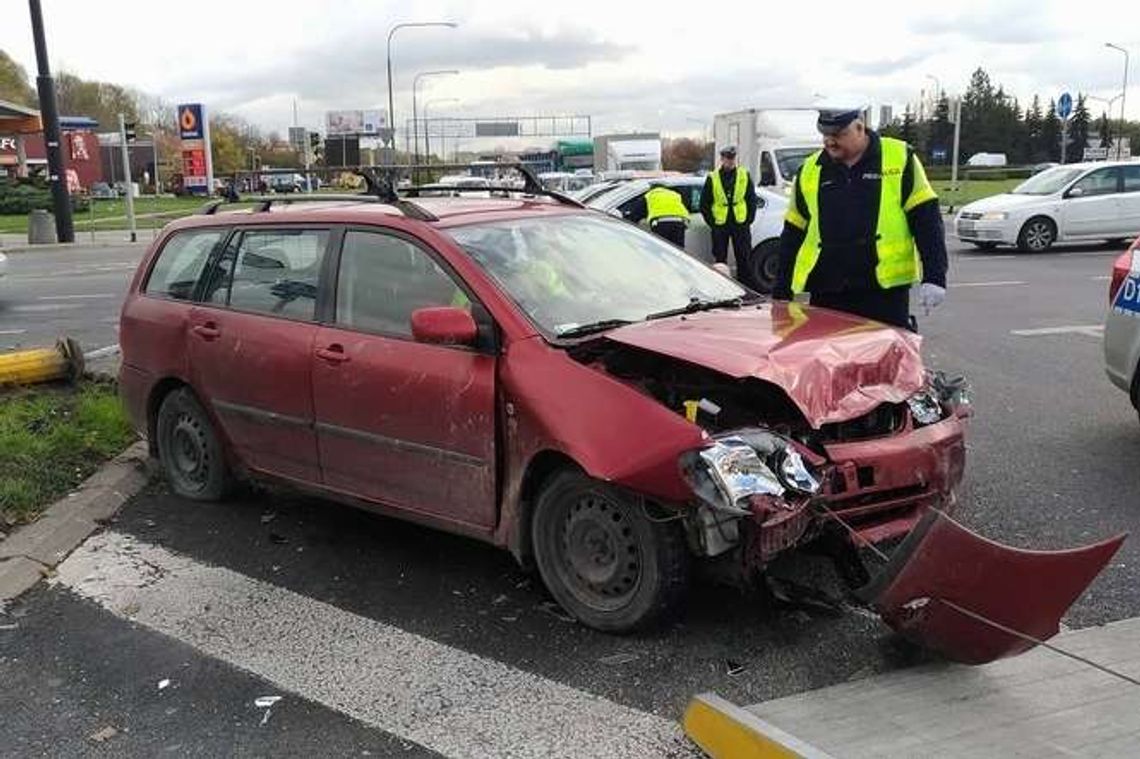 Wypadek przy Zamku w Lublinie. Utrudnienia w ruchu