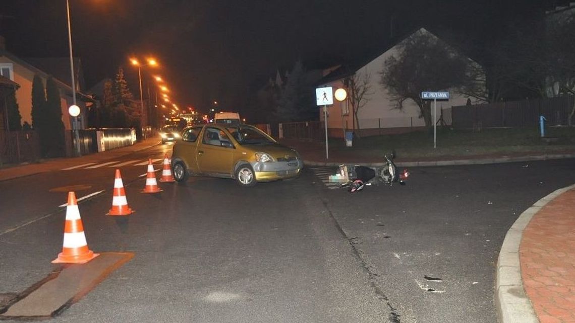 Wypadek w Białej Podlaskiej. 82-latek nie ustąpił pierwszeństwa motorowerzyście Wypadek w Białej Podlaskiej. 82-latek nie ustąpił pierwszeństwa motorowerzyście