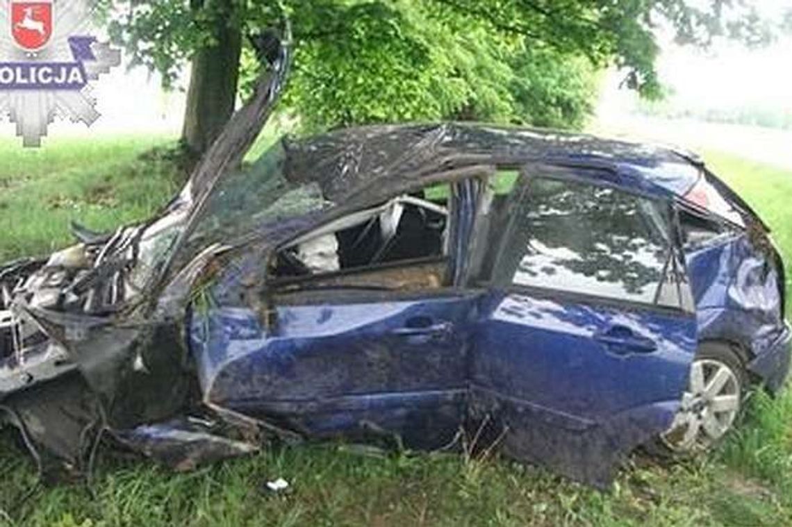 Wypadek w Dęblinie: Dwie osoby w szpitalu