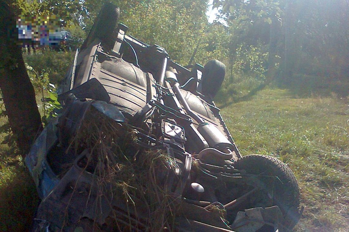 Wypadek w Kozubatej. Polonez zderzył się z mitsubishi