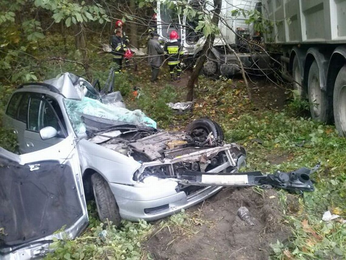 Wypadek w Krasnymstawie. Dwie osoby nie żyją